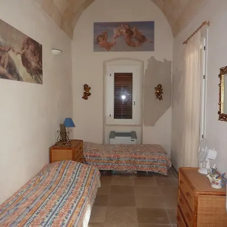 51 Via Tritone Apartmán