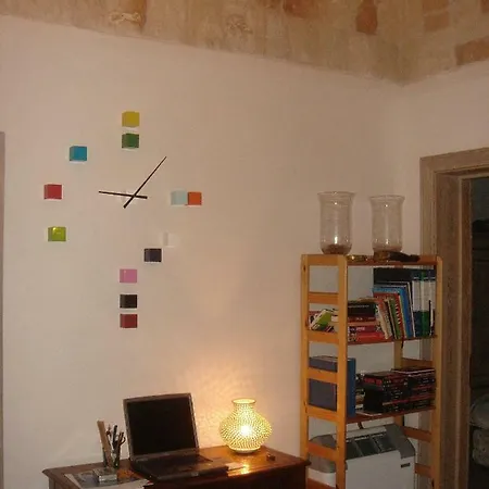 51 Via Tritone Apartmán